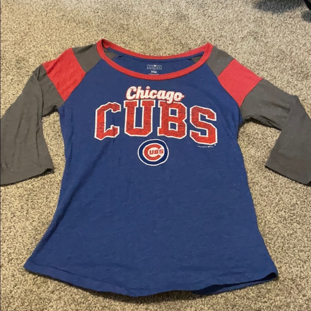 Chicago Cubs Baseball Tee!!